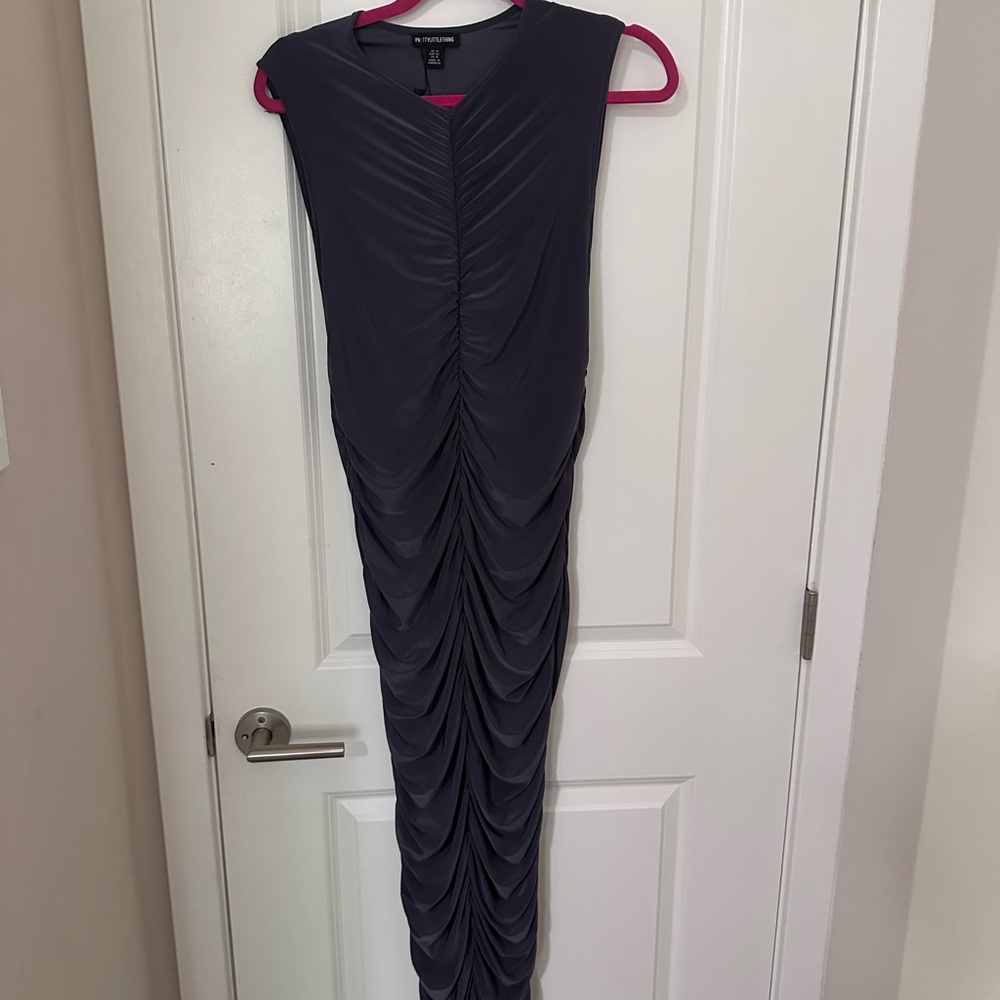 PrettyLittleThing Dark gray Maxi Dress